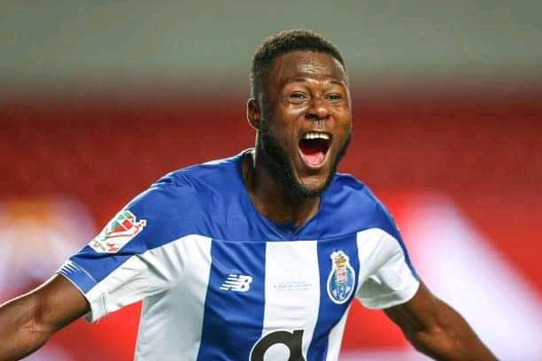 Mbemba a été élu par les supporteurs du FC Porto à l’unanimité ‘‘la révélation’’ de la saison sportive 2019-2020